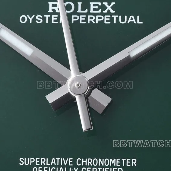 Factory C Rolex Oyster Perpetual 1:1super clone41mmgreen dialm124300-0005front live photo