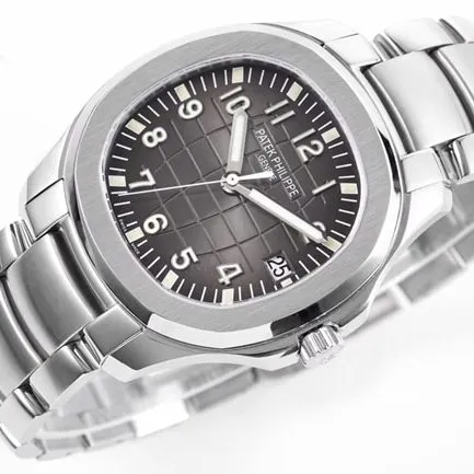 ZF FactoryPatek Philippetop-tier replicasuper watch men's black dialsteel braceletV3 version submarine explorer series mechanical watch front view