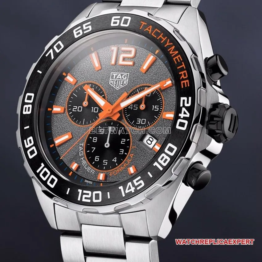 Tag Heuer F1top-tier gray plate chronographsteel bracelet model CAZ101AHfront live photo