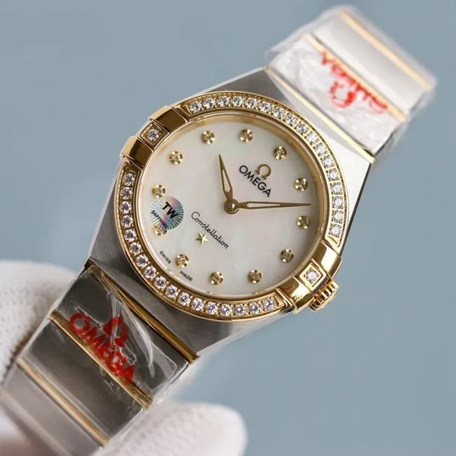 TW Factory Top Omega Constellation Series 28mm Quartz Ladies White Dial Steel Strap Watch Detailed Images