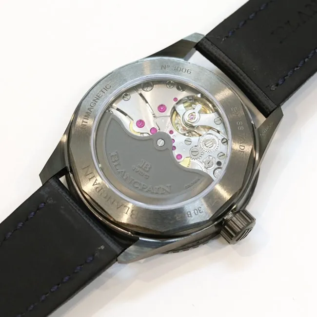 top-tier watch Blancpain men's blue dial nylon strap fifty fathom series watch detail shots