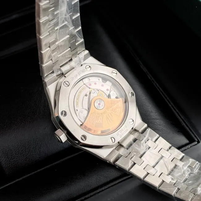 top-tier real diamond replicaAudemars PiguetRoyal Oak37MMblack dial women's watch clasp picture
