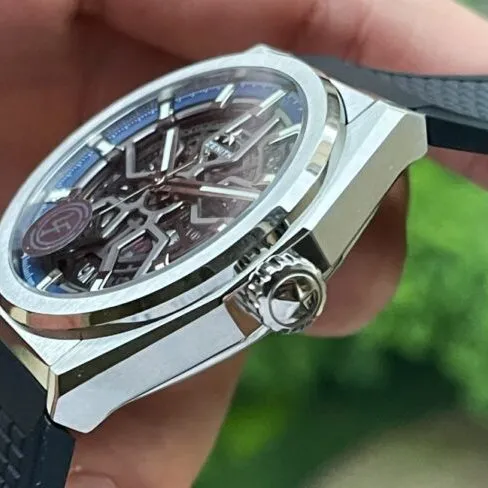 Big factory high-quality replicaLF Zenith DEFY series new upgraded version of Land Rover's iconic flower wheel high-value hollow men's watch front view