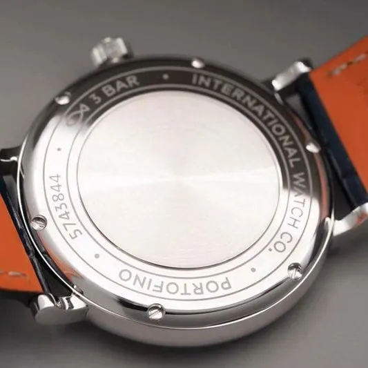 IWCreplica watch women's model Portofino extremely elegant top-tierladies' watch back cover picture