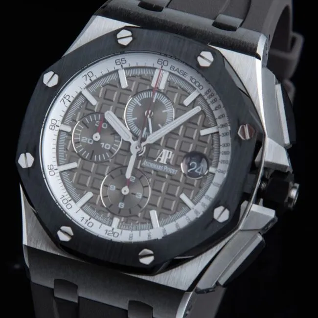 top-tiersuper cloneAPFAudemars PiguetRoyal Oak Offshore 26400 watch gray dial side view