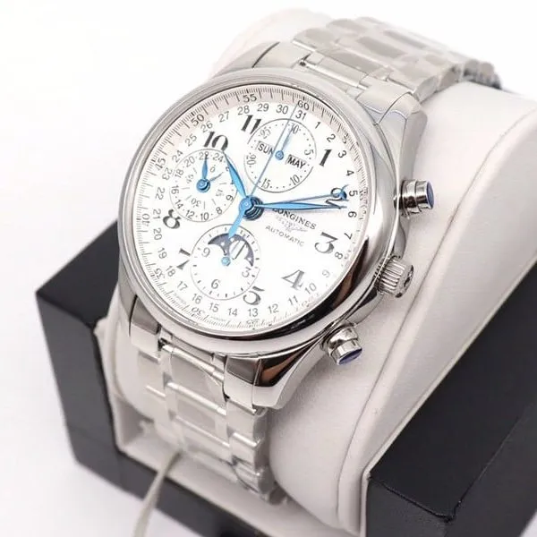 GL factory replicaLongines watch famous eight-pin moon phase7751white dialsteel bracelet front view