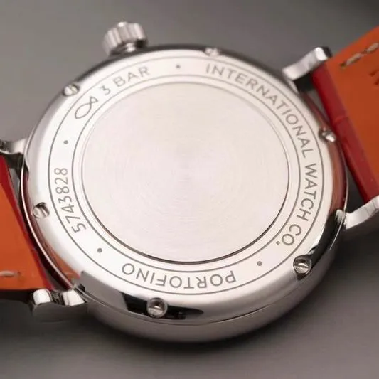 IWC's masterpiece women's watch Portofino top-tierladies' watchdetail shots