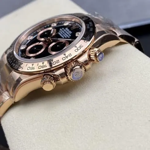 top-tier replicaBTRolex full rose goldDaytona4130 men's watch front view
