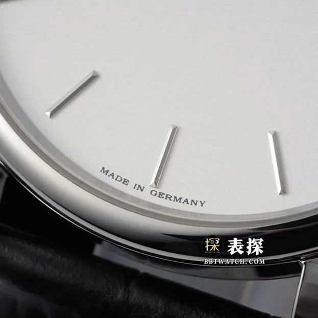 F8 Saxon Lange watch men's silver white dialleather strap model 211.027clasplive photos