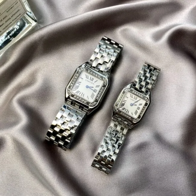 top-tier watch Cartier women's white dial gold steel bracelet cheetah series watch front view