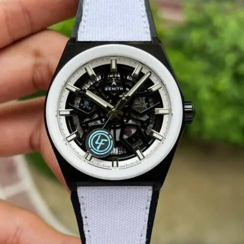 top-tiersuper cloneLF Zenith black dialDEFY series new upgraded version of men's watch front view