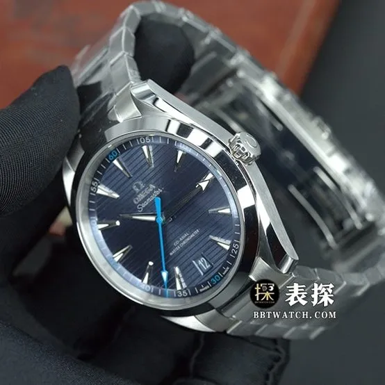 VS Seamaster Omega collectible watches Blue Plate Steel Strap Model 220.10.41.21.03.002
