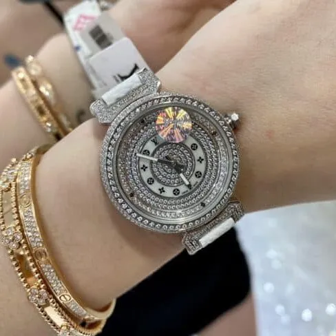 Louis Vuitton Women's Top Watch Silver