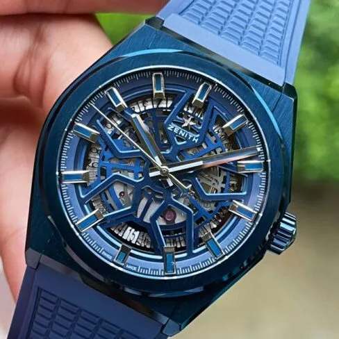 top-tier replicaLF Zenith blue dialDEFY series new upgraded version of men's watch front view