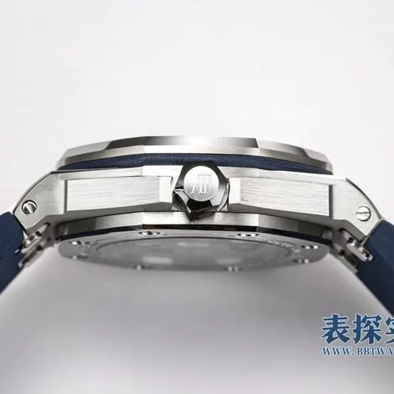 Audemars Piguet Royal Oak Offshore 15720ST