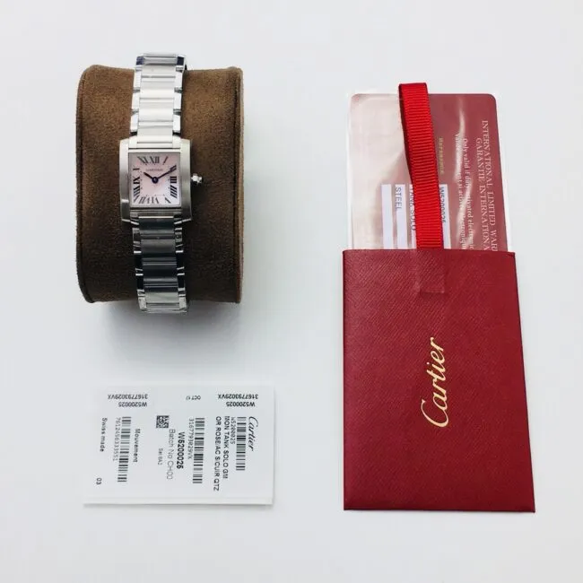 top-tiersuper cloneCartier tank series French ladies quartz watch clasp picture