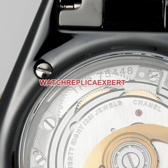 Chaneltop-tier replicablack dialyellow goldceramic bezelsteel bracelet model H9541front live photo