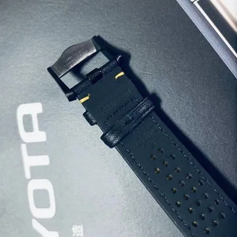 top-tier watch Omega men's black dial black belt Speedmaster Dark Side of the Moon automatic movementleather strap watch movement picture