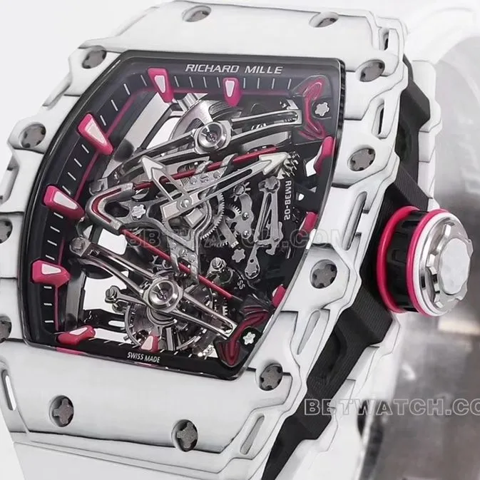 Richard Mille men's white rubber RM 38-02 side live photo
