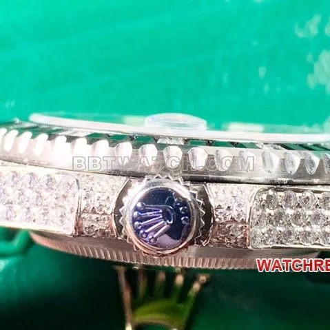 RolexSubmariner1:1super cloneblack dialdiamond bezelleather strap braceletlive photos