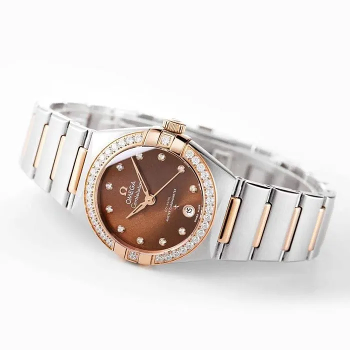 top-tier watch Omega women's brown plate constellation series steel bracelet watch side view