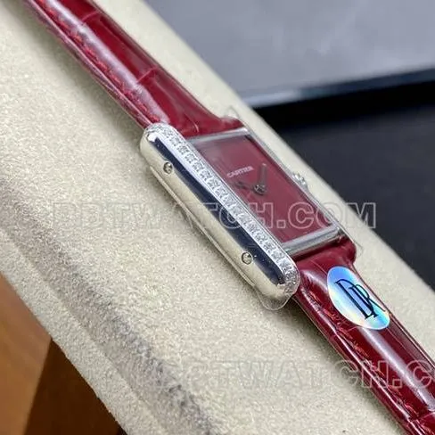 collectible watch DR factory Cartier tank red dial quartz red braceletclasplive photos