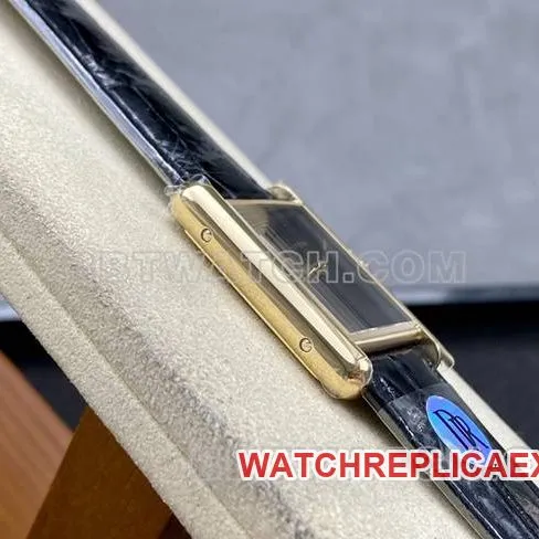 collectible watch DR factory Cartier tank black dial gold case quartz black braceletclasplive photos