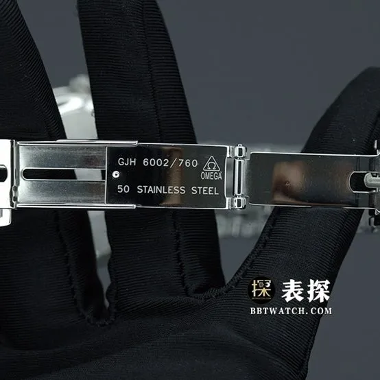 MKS FactoryOmega Diefei watch men's white dial gold needle steel bracelet model pictures and prices wearing live photos