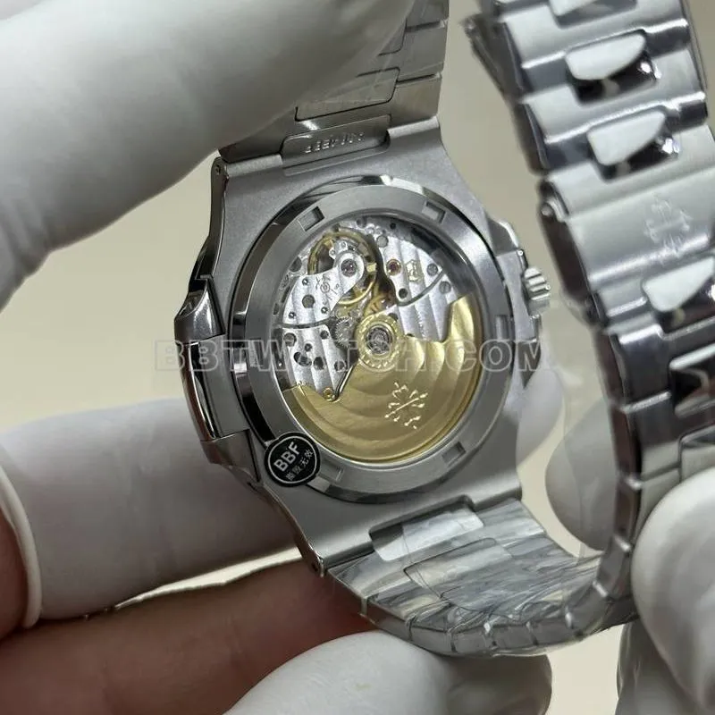 Patek Philippe watch BBF factory Nautilusgreen dial324movementsteel bracelet model side live photo