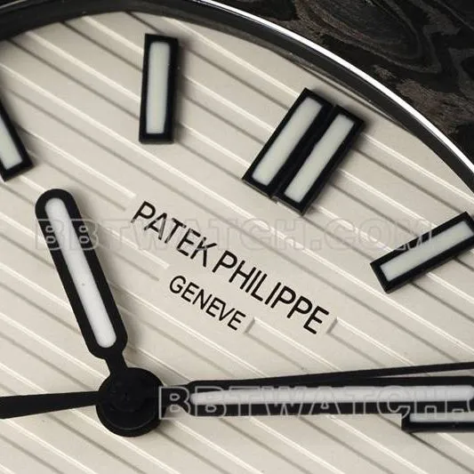 Patek Philippe collectible watch DIW factory Nautilus white dial carbon fiber mechanical steel bracelet model 5711side live photo