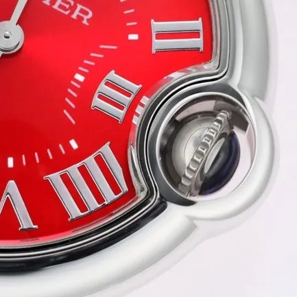 top-tier replicaCartier women's red plate with blue balloon series quartzleather strap watch back cover picture