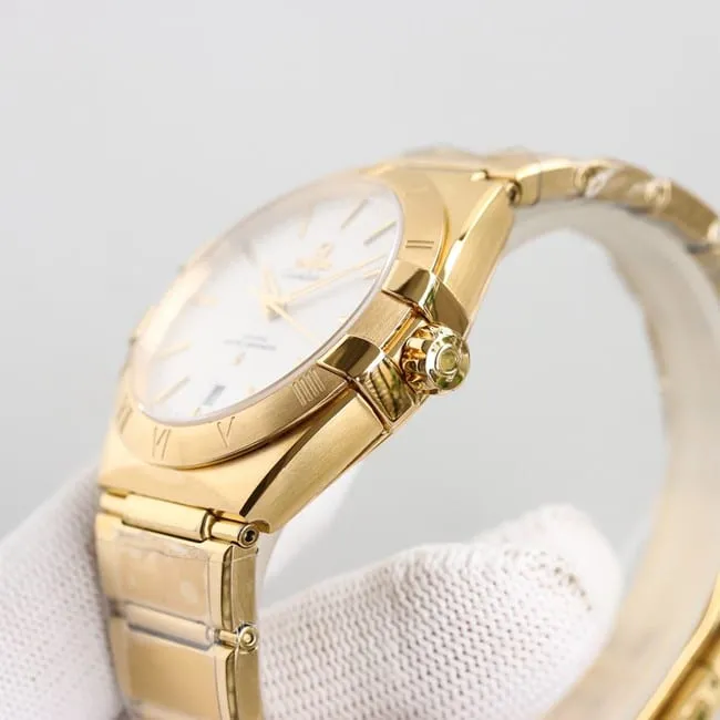 top-tier replicaOmega fifth generation constellation series white dial gold and silver steel bracelet men's watch front view