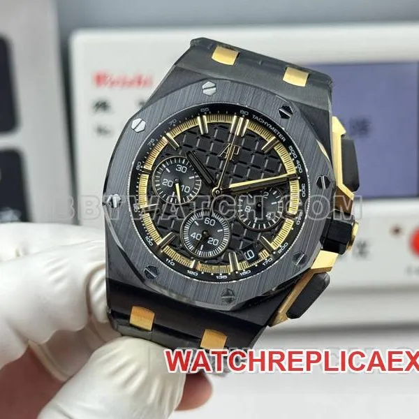 Audemars Piguettop-tier watch LS factory Royal Oak offshore type 43MMblack dial yellow chronograph mechanical rubber model 26420side live photo