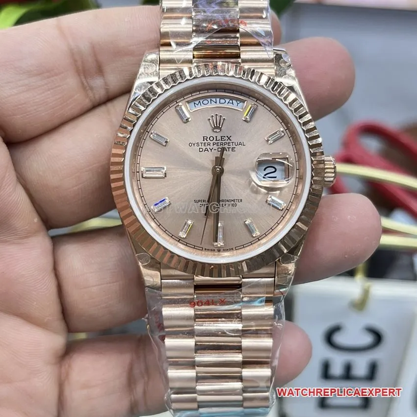 GM FactoryRolexDay-Date type top-tier 1:1high-quality replicarose gold disc front live photo