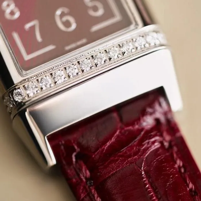 top-tier watch Jaeger-LeCoultre women's red plate flip series leather strap watch detail shots