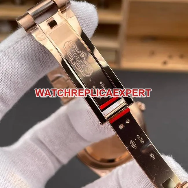 watch CBD factory Day-DateRolex3255 mechanical rose gold olive green dialbraceletlive photos