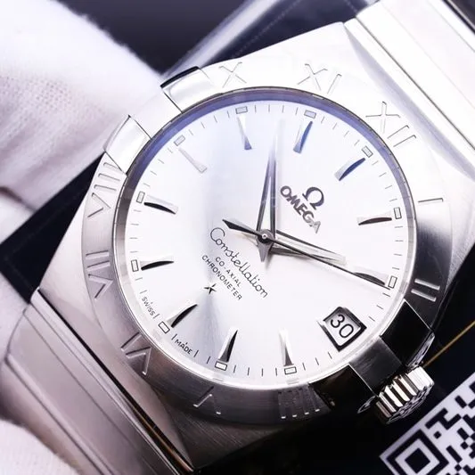 Is the Omega constellation watch good? - vs. front view