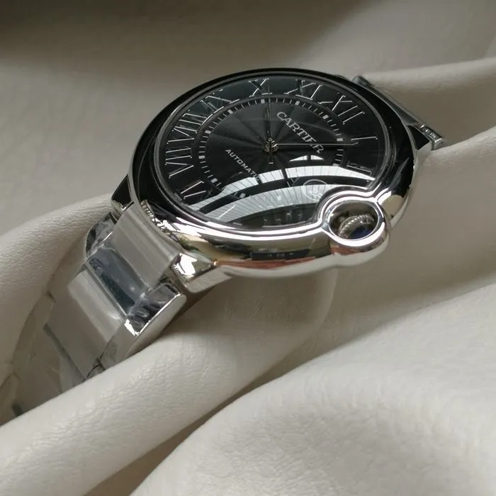 top-tier watch Cartier men's blue dial blue balloon series steel bracelet watch side view