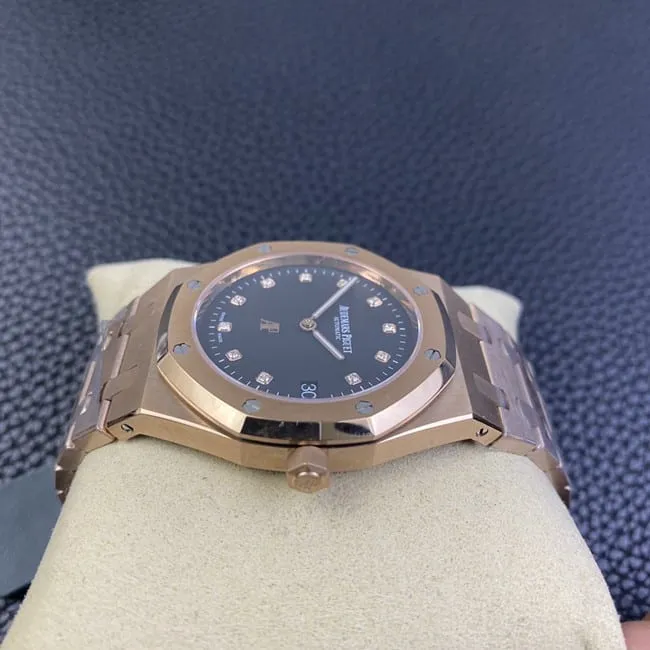 BF factory top-tier watch Audemars Piguet men's black dial gold belt Royal Oak15202 automatic movement watch front view