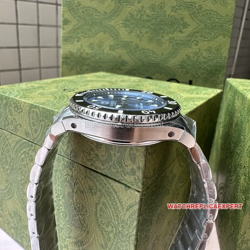 Gucci 1:1super clone2024 new blue dialsteel bracelet model YA136362front live photo