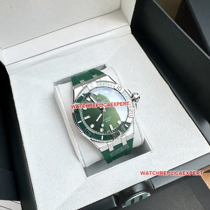 Amy 1:1super clonegreen dial rubber model AI6057side live photo