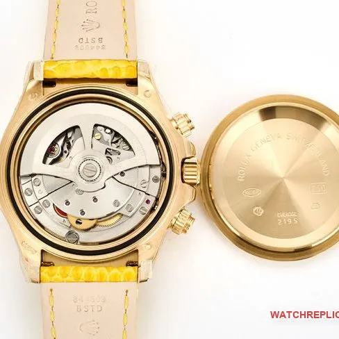 collectible watch Rolex Daytona yellow mother-of-pearl disc diamond bezel116519clasplive photos