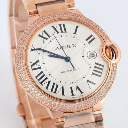 V6 Factory Cartier Top Watch Men's White Dial Gold Band Blue Balloon Series Automatic Mechanical Watch Clasp Photo