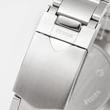 top-tier watch Tudor men's white dialsteel bracelet Biwan M79540 series 41 mechanical watch front view