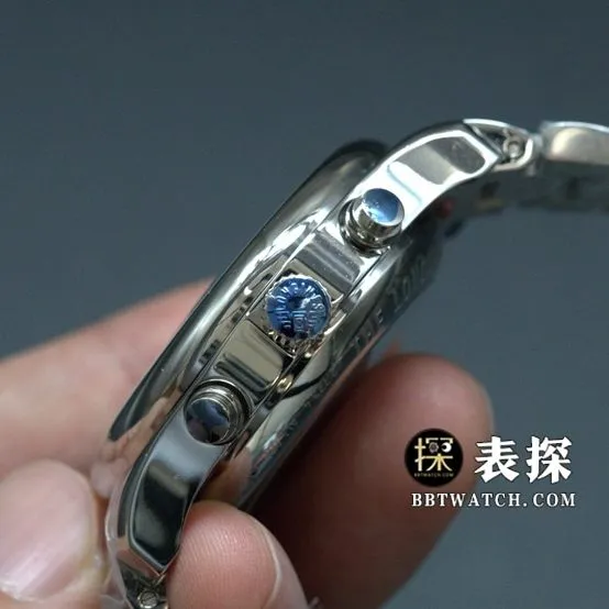 GS factory Longines famous craftsman eight-pin moon phasetop-tier watch white dial blue needle steel bracelet model picture and price front live photo