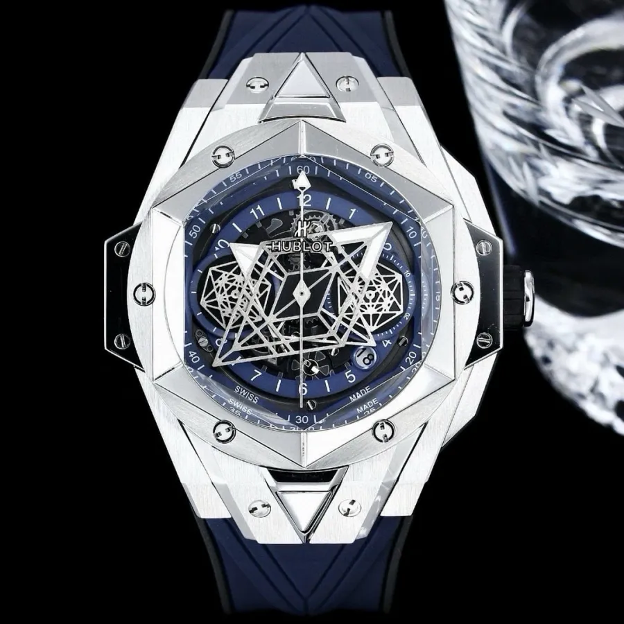 top-tier watch Hublot men's blue dial blue belt Big Bang series fully automatic movement watch front view