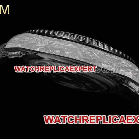PPM factory RolexSubmariner1:1super clonegreen dial carbon fiber 3135 black leather strap front live photo
