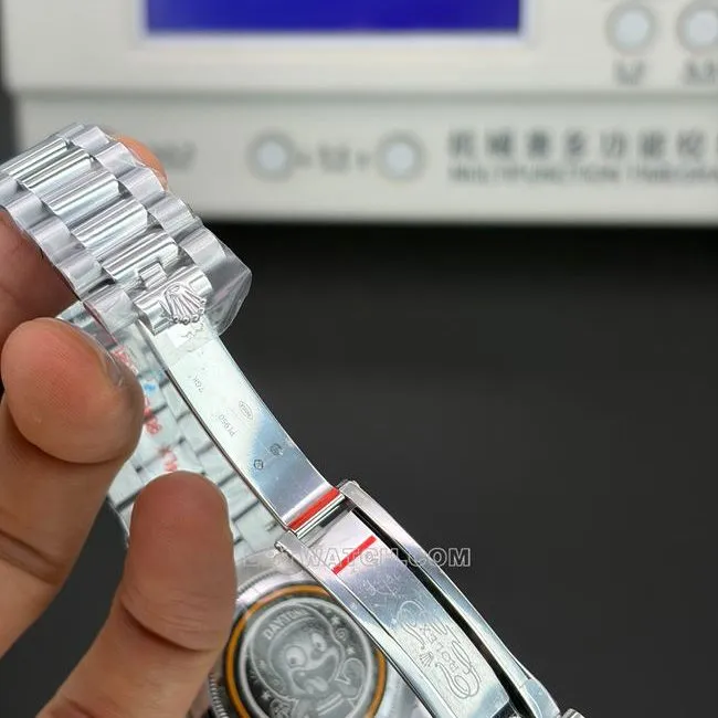 top-tier watch Day-DateQF factory Rolex ice blue dial 40mm clasplive photos