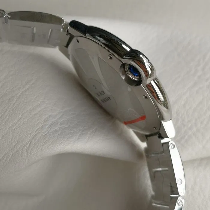 top-tier watch Cartier men's blue dial blue balloon series steel bracelet watch side view