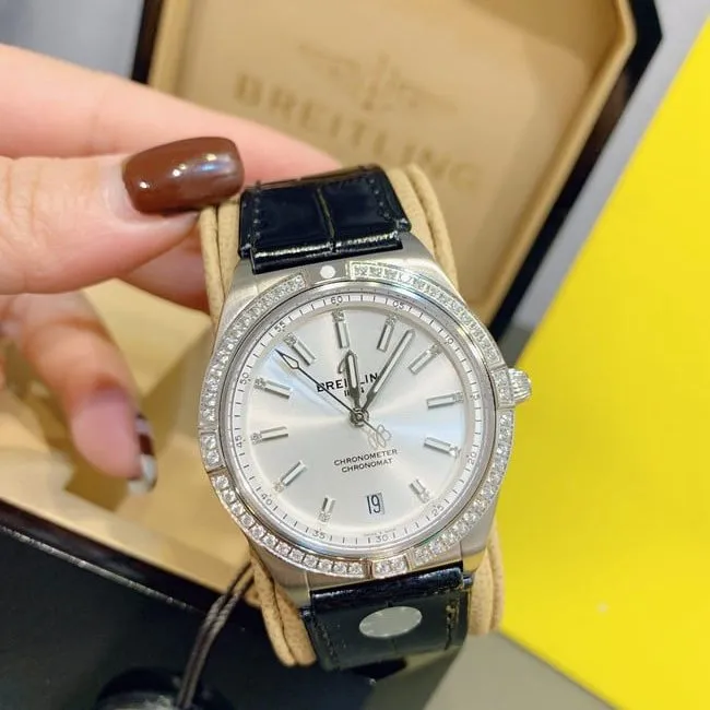 Breitlingtop-tier watch Nanhai capsule series fully automatic movementleather strap women's white dial black belt front view